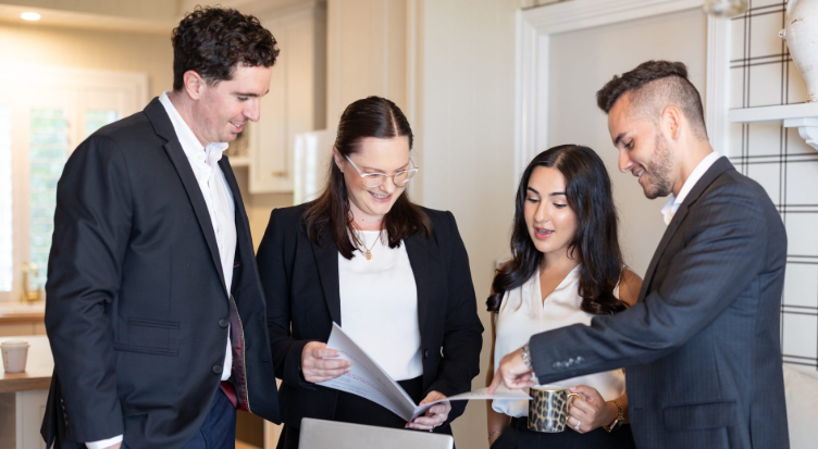 Legal careers australia